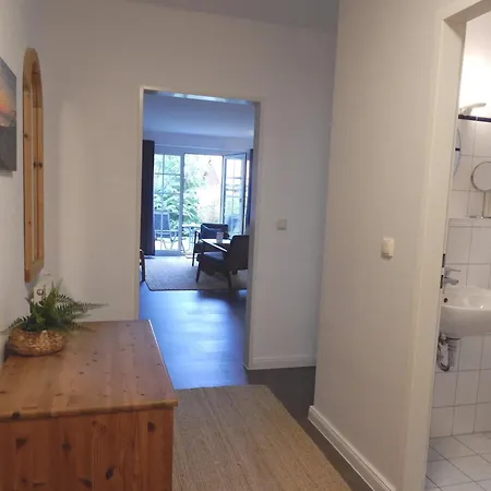 Gaestehaus Whg 1 Apartament Prerow